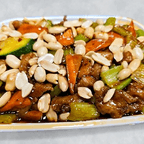 Best Diced Chicken with Cashew Nuts 腰果鸡 in Alexandria, KY