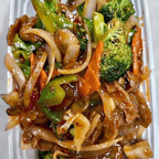 Best Beef with Mixed Vegetable 杂菜牛 in Alexandria, KY